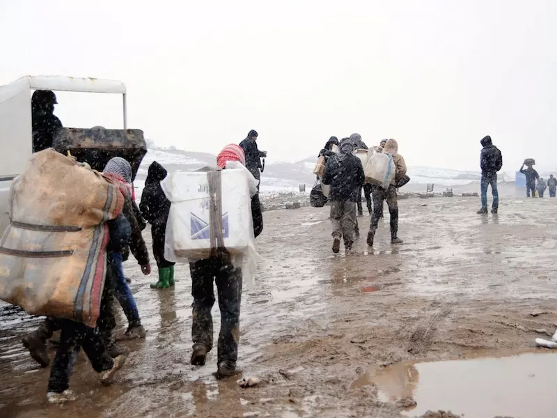 التسوية البعيدة للحرب السورية