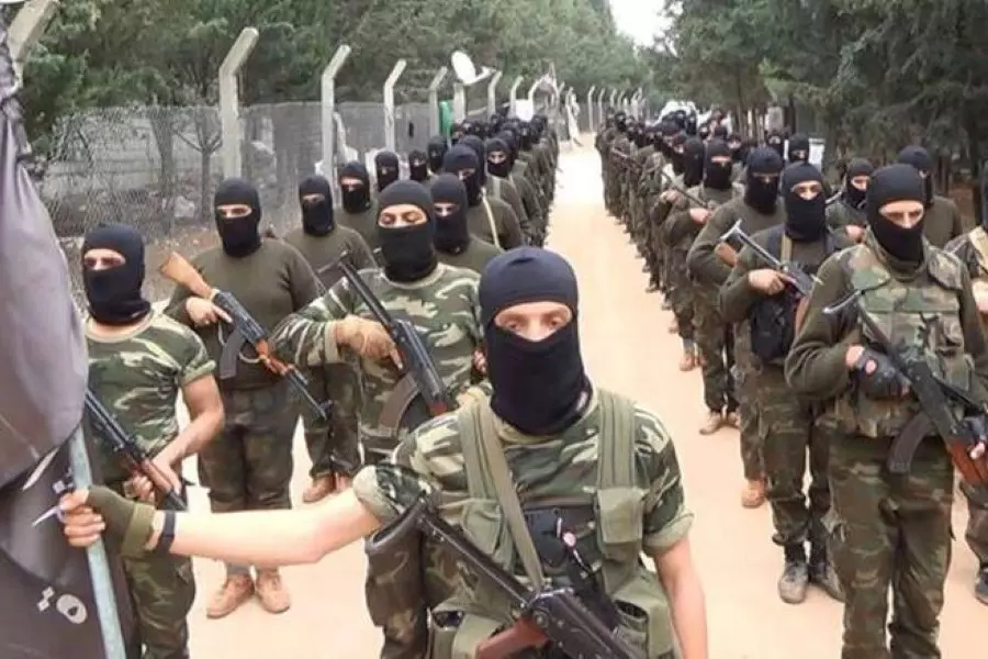 لتغطية نقاط الرباط وتفريغ كوادرها لحكم المحرر ... "تحرير الشام" تدرس فرض التجنيد الإجباري