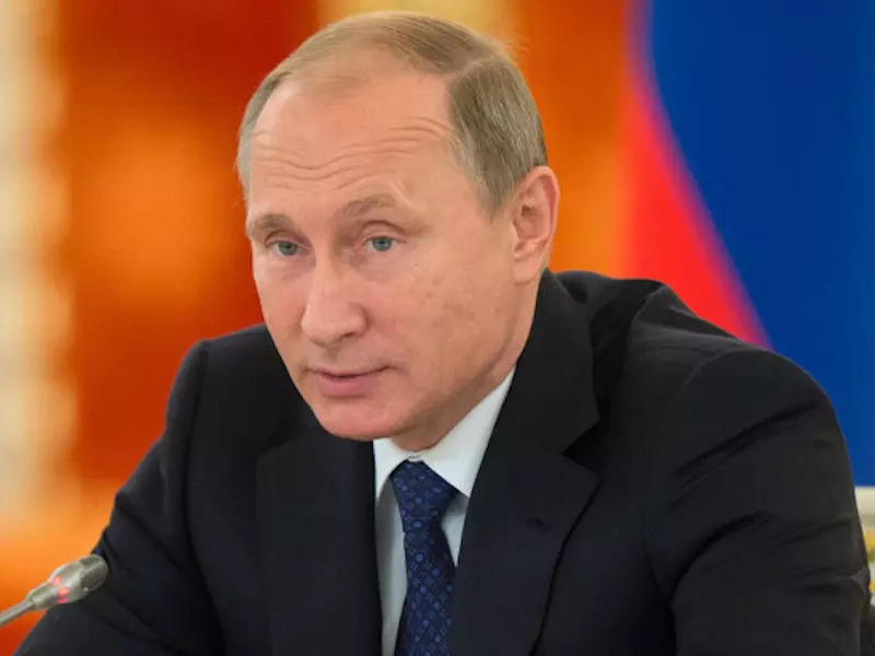 "سورية فيديرالية" برعاية روسيا و"الحرس القديم"