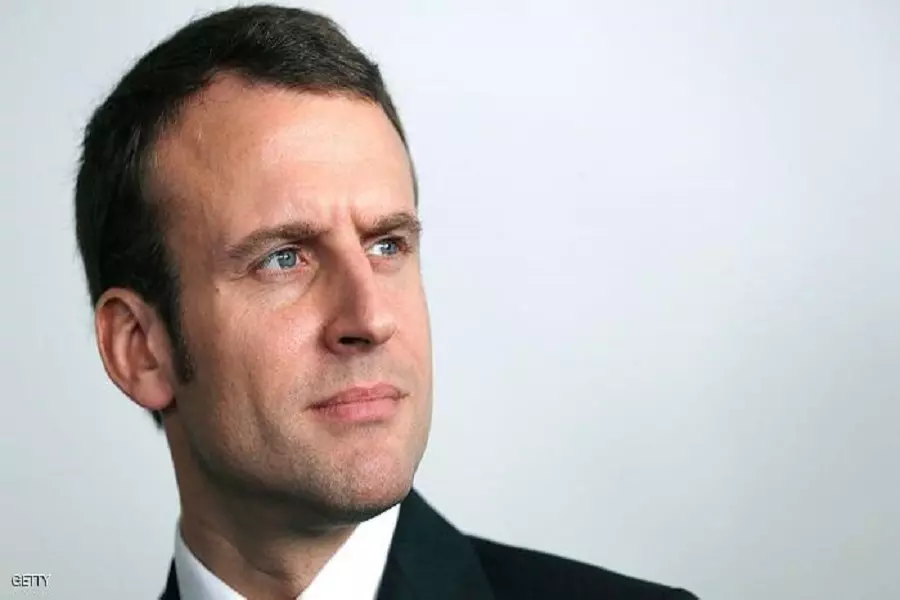 لغز إيمانويل ماكرون