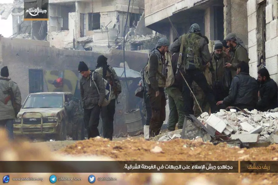 الأسد يرد على مقتل عشرة من عناصره في الغوطة الشرقية وباستخدام الكلور السام