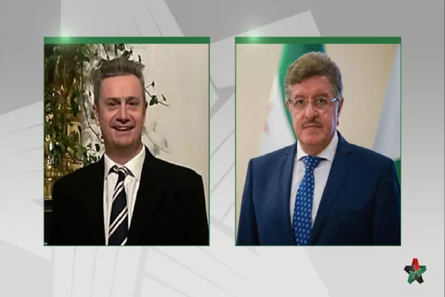 "المسلط" يبحث هاتفياً مع "هارغريفز" مستجدات الأوضاع الميدانية والسياسية بسوريا