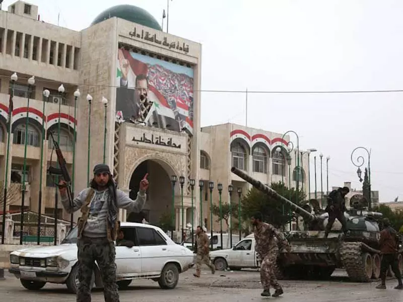 كي لا تقع إدلب تحت سيطرة التطرف!