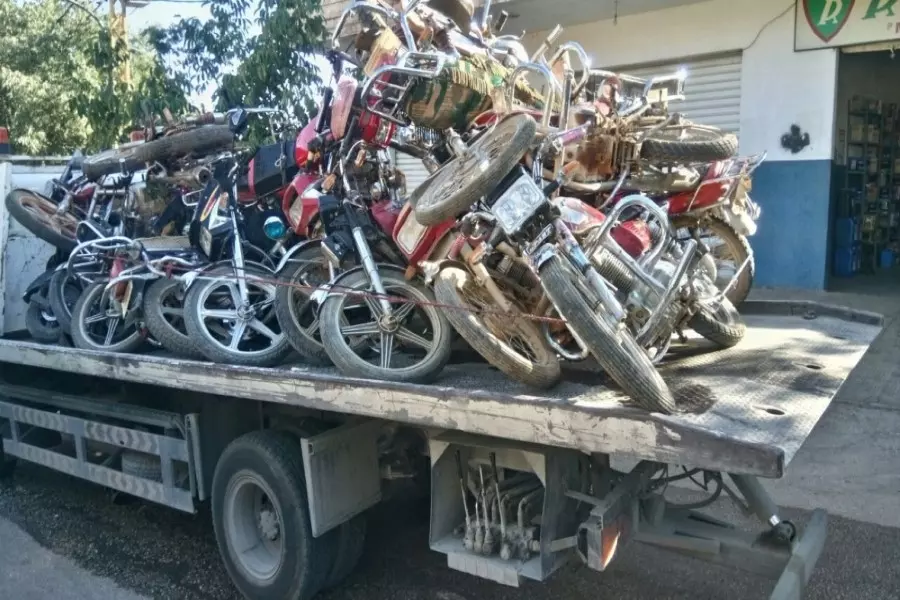 موالون يتهمون النظام باستغلال اغتيال عنصرين من "الأمن الداخلي" لتمرير قرار في حماة