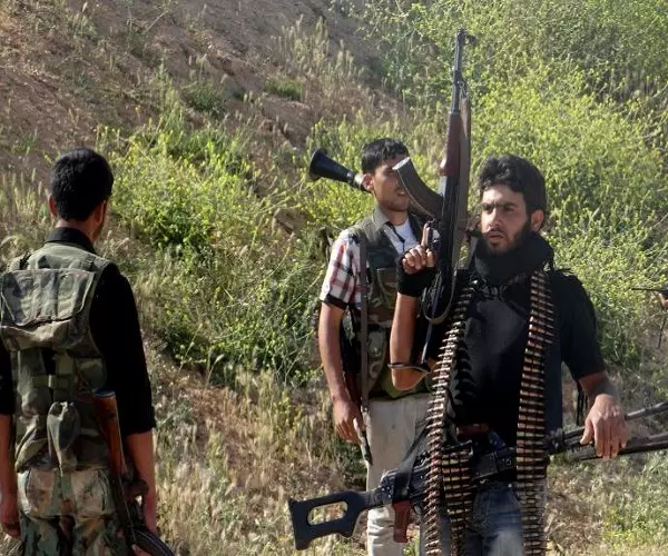 فصائل عدة تعلن إنطلاق معركة " وإن عدتم عدنا " بريف درعا والقنيطرة