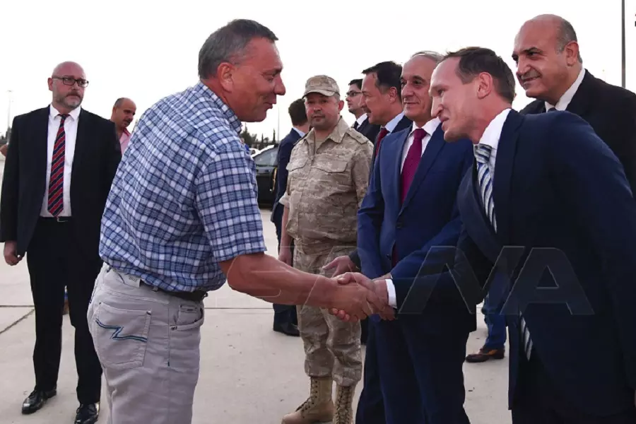 وفد روسي رفيع يصل دمشق للقاء الأسد وبحث ملفات الحل السوري