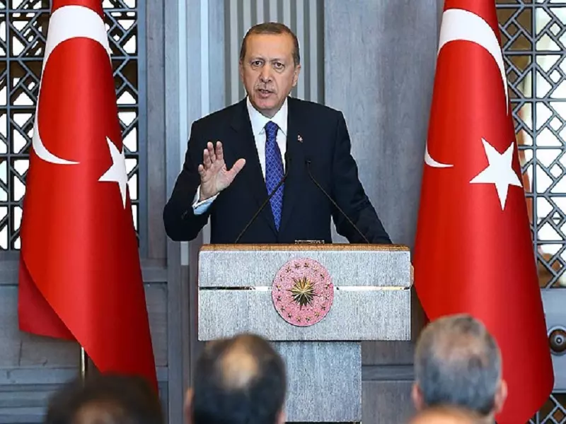 أردوغان يندد بزيارة وفد تركي للأسد .. كيف يذهبون لزيارة من قتل 350 ألف إنسان