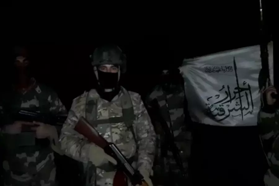 الجيش الوطني يشن هجوما على محور "عين عيسى" ويسيطر على قريتين