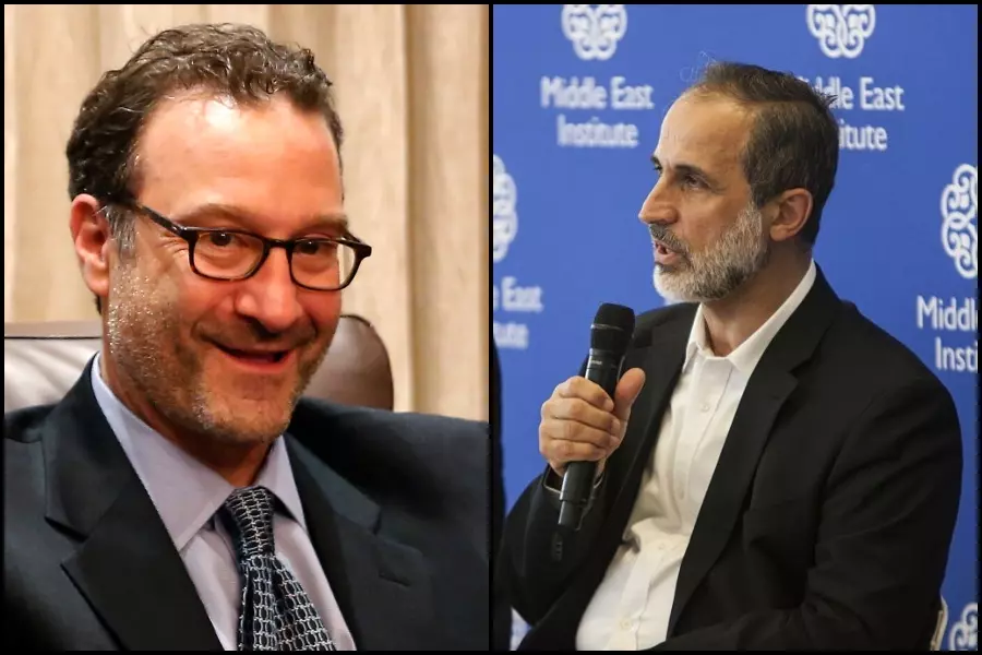 "معاذ الخطيب" يلتقي "ديفيد شينكر" في الدوحة وهذا ماتم بحثه