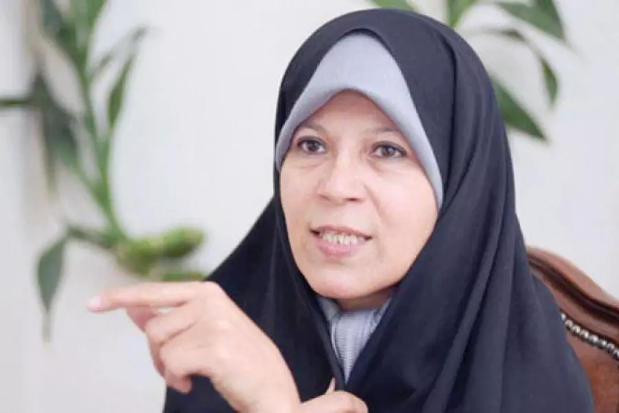 ابنة رفسنجاني: والدي نصح "سليماني" بعدم التدخل بسوريا وذهابه خلف 500 ألف قتيل