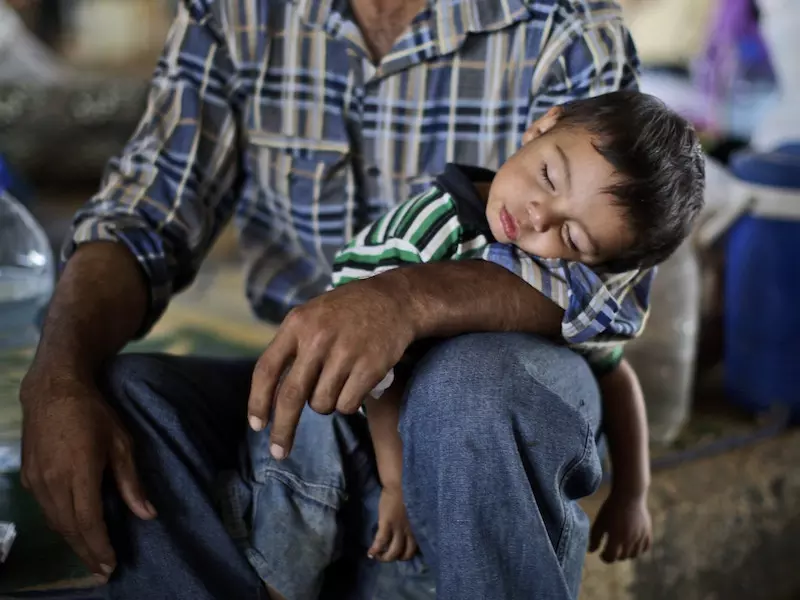 هجرة السوريين ثمرة إجرام النظام والتطرف