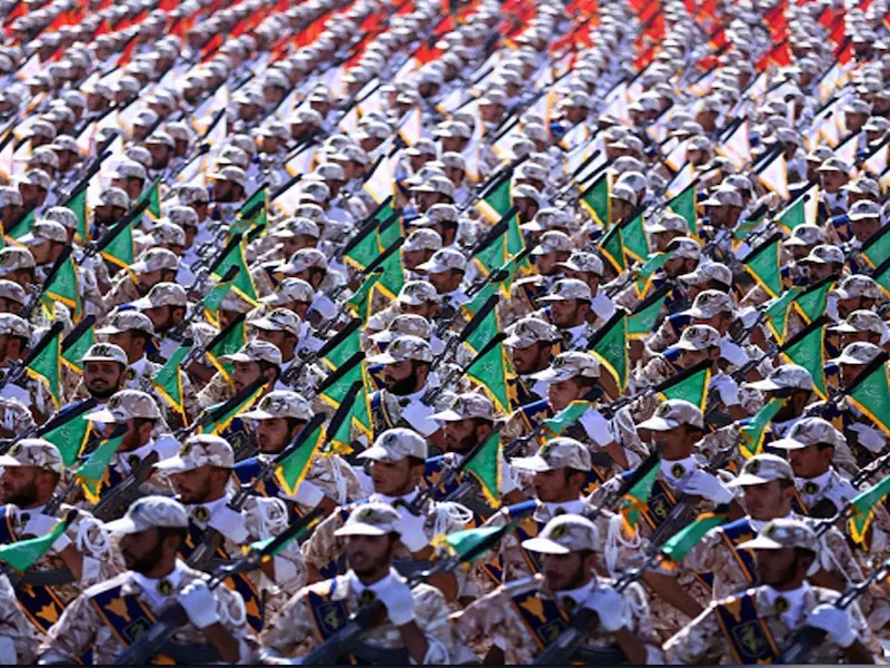 العاصفة وسقوط البعبع الإيراني