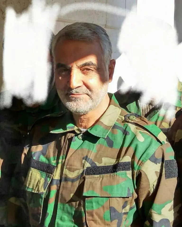 مزاعم حول ظهور"سليماني" و توعده بوجود الآلاف الآلاف للدفاع عن حرم "زينب" !؟