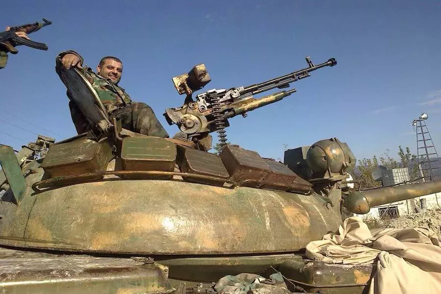 حزب الله الارهابي يتحدى الجميع ويمنع الضباط الروس من دخول وادي بردى لمراقبة الهدنة !!