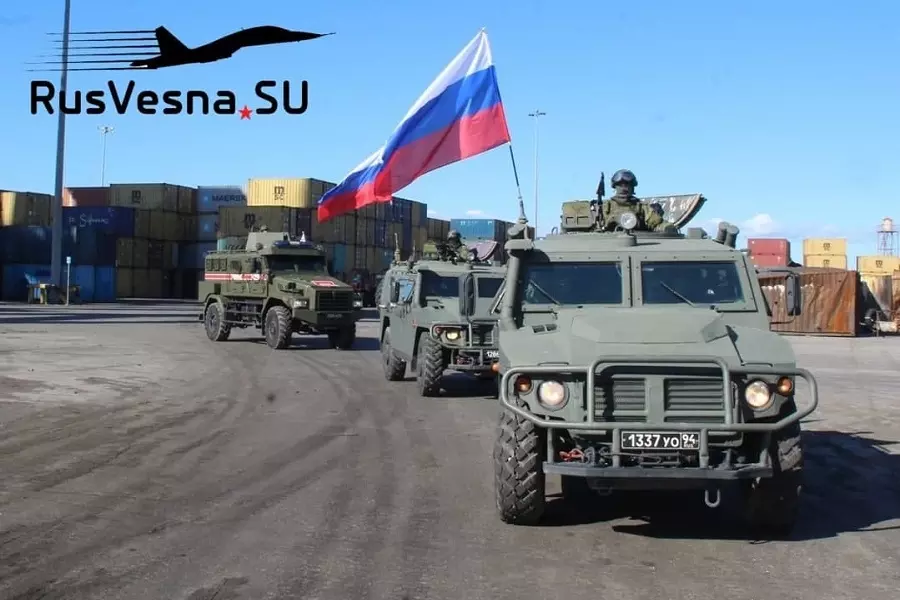 بعد مزاعم عن تهديد مصدره "فصائل إدلب" ... دوريات روسية تنتشر في ميناء اللاذقية