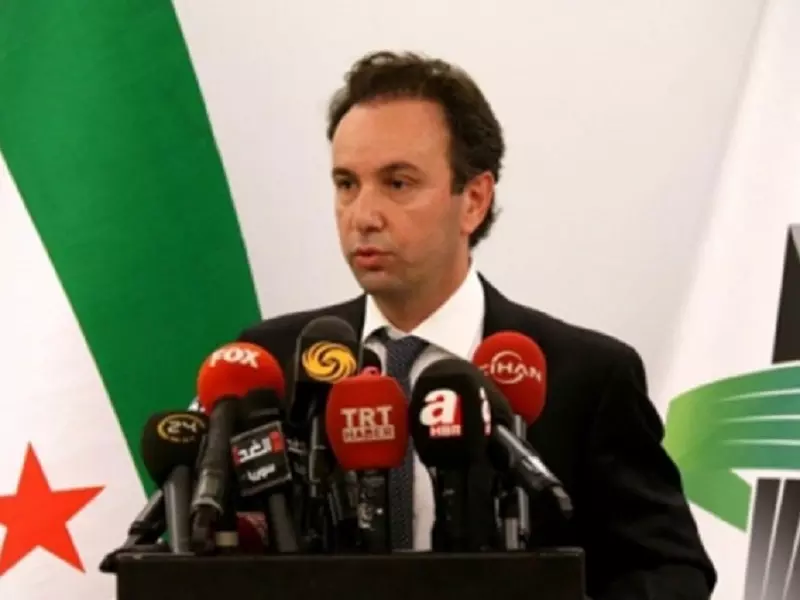 خوجا يحدد ملامح المرحلة المقبلة .. لا للجلوس مع النظام إلا لنقل السلطة