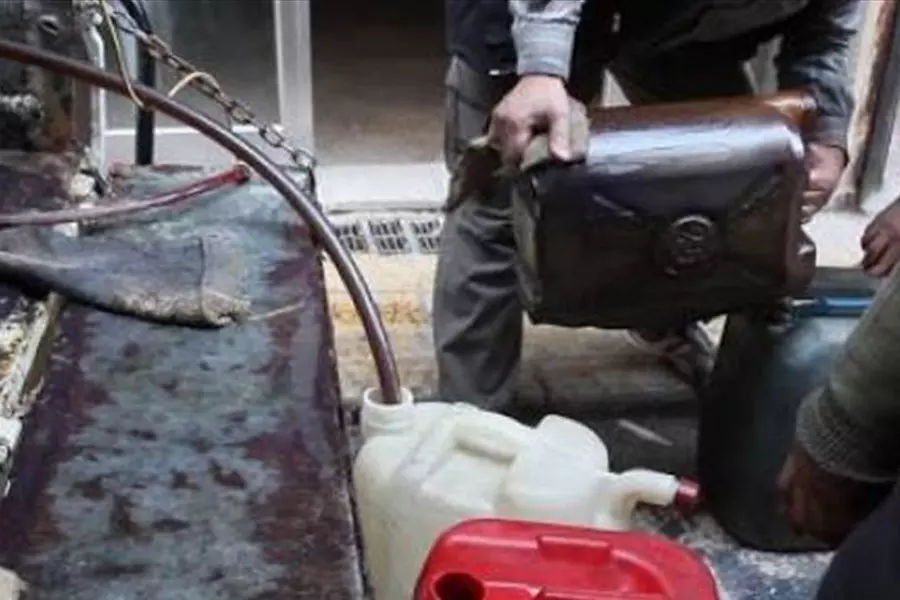 جيش لبنان يزيل أنابيب تستخدم لتهريب المازوت من لبنان إلى سوريا قرب البقيعة