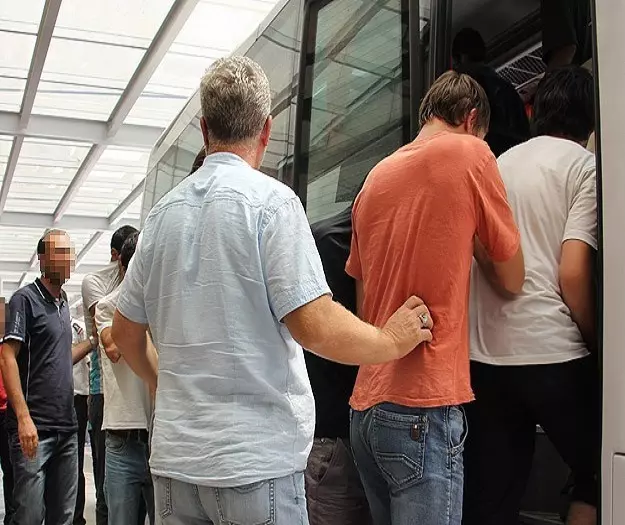 تركيا... إلقاء القبض على أكثر من 15 شخص في طريقهم للإنضمام لتنظيم الدولة