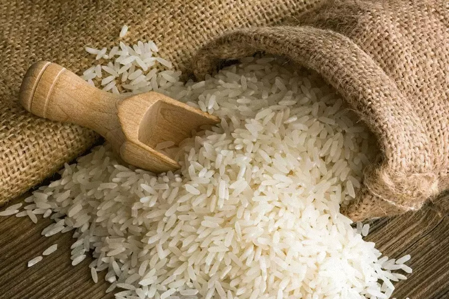 النظام يطرح مناقصة لتأمين 25 ألف طن من "الرز الصيني"