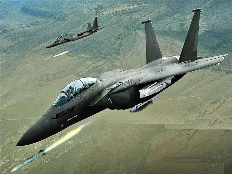 عشر غارات للتحالف على عين عرب و الحسكة