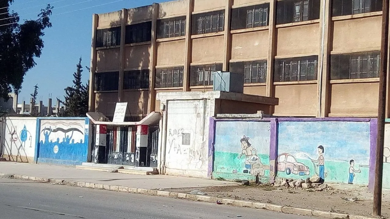 "لا محروقات لنقل المعلمين" .. توقف التعليم بأكثر من 10 مدرسة شرقي حماة
