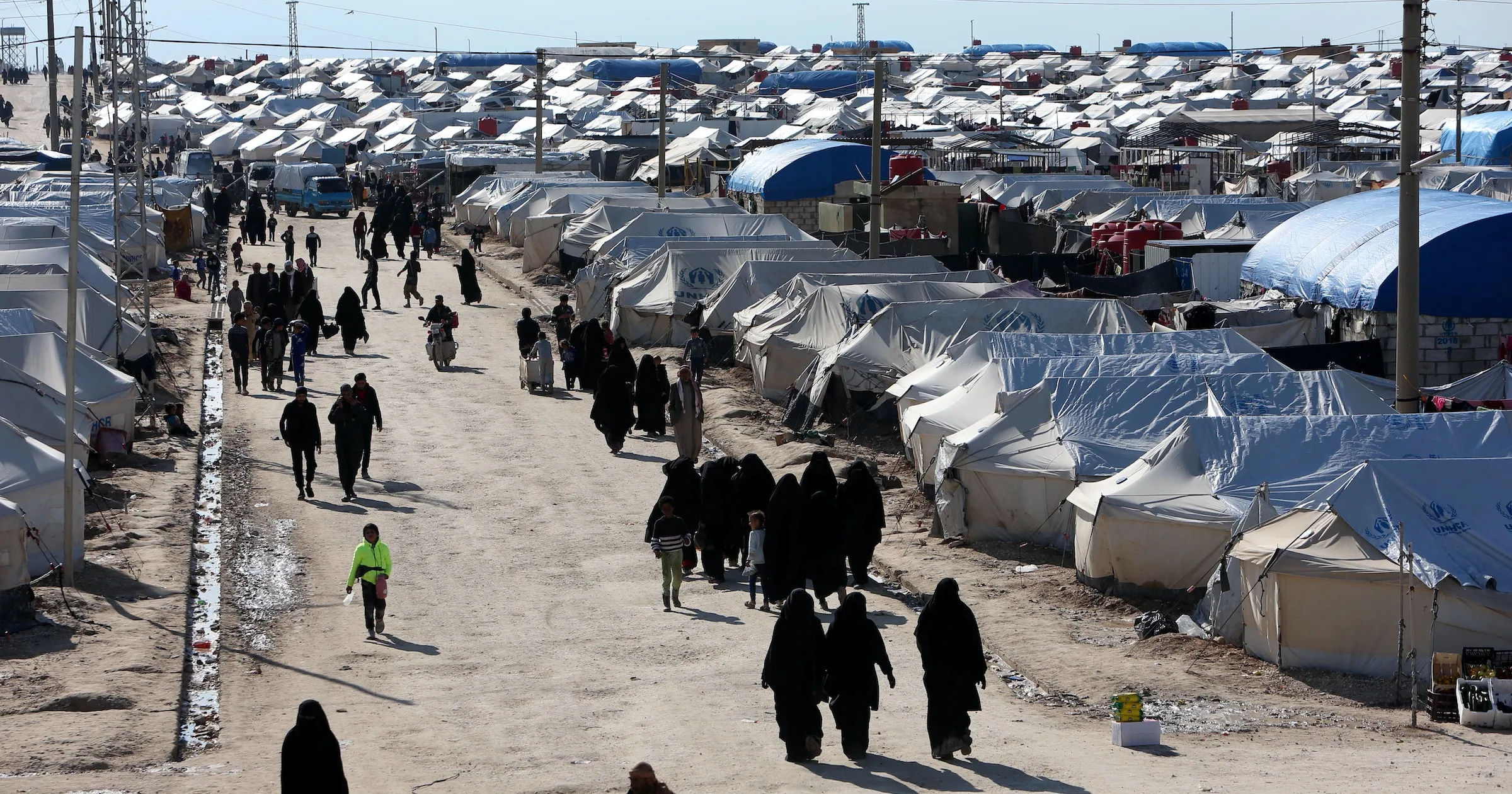 ألمانيا تستعيد "أربع نساء وسبعة أطفال" من "مخيم روج" بسوريا وتخضعهم للمحاكمة