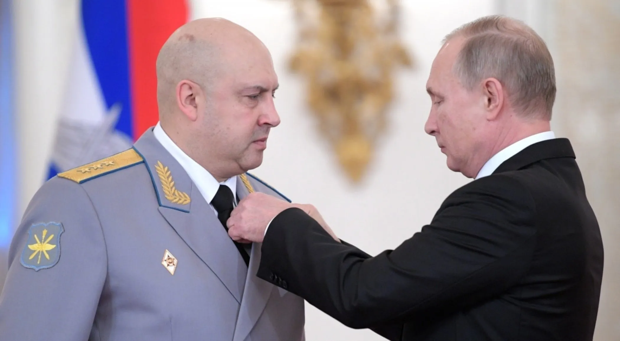 "شويغو" يُعين جنرالاً قاد قواتها في سوريا كقائد جديد للقوات المقاتلة في أوكرانيا