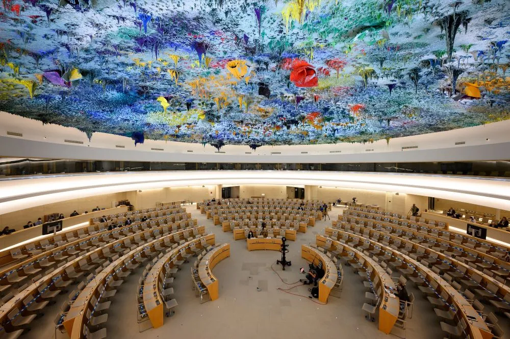 "السورية لحقوق الإنسان" ترحب بقرار "مجلس حقوق الإنسان" بإدانة نظام الأسد 