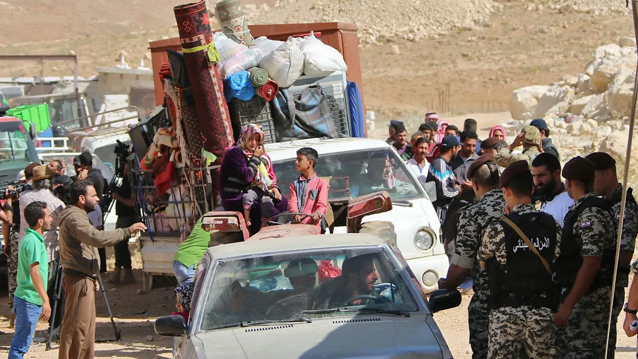 تحت مسمى "العودة الطوعية".. لبنان يبدأ تنفيذ خطته لإعادة اللاجئين السوريين