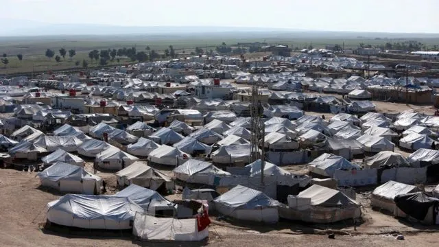 "الهجرة العراقية" تُعلن تعليق عمليات إعادة النازحين العراقيين من "مخيم الهول"