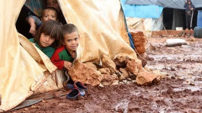 استبيان لـ "استجابة سوريا" حول أبرز احتياجات الشتاء للنازحين في المخيمات