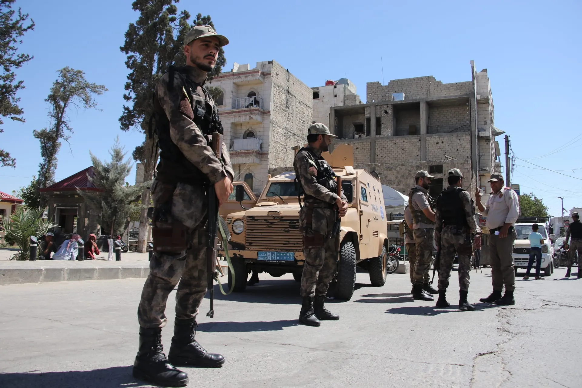 "مديرية أمن الباب" تعلن ضبط خلية تابعة لتنظيم "داعـ ـش" شرقي حلب