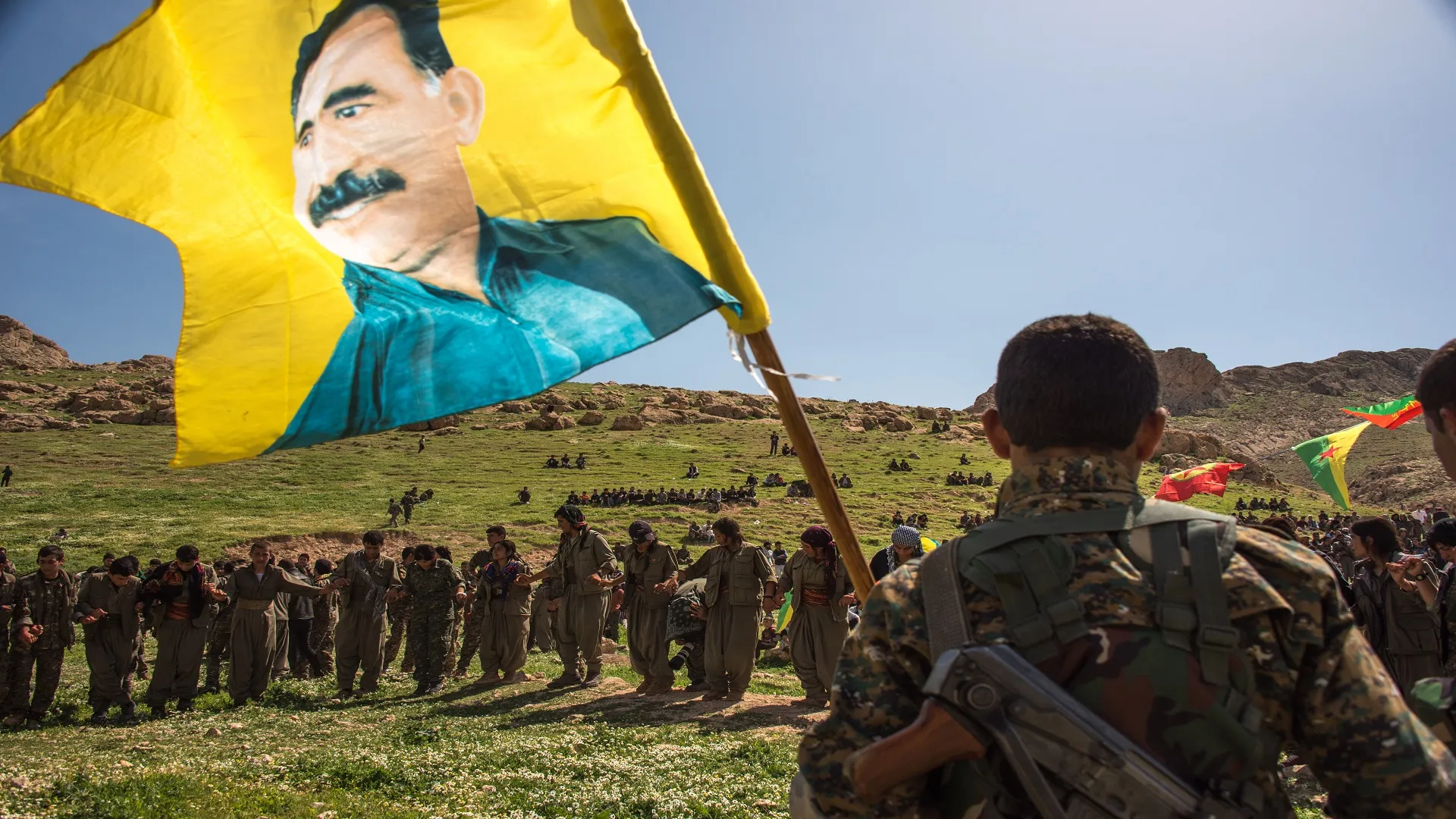 سياسي كردي: وجود عناصر "العمال الكردستاني" يعرض شمال سوريا للتهديدات والمخاطر