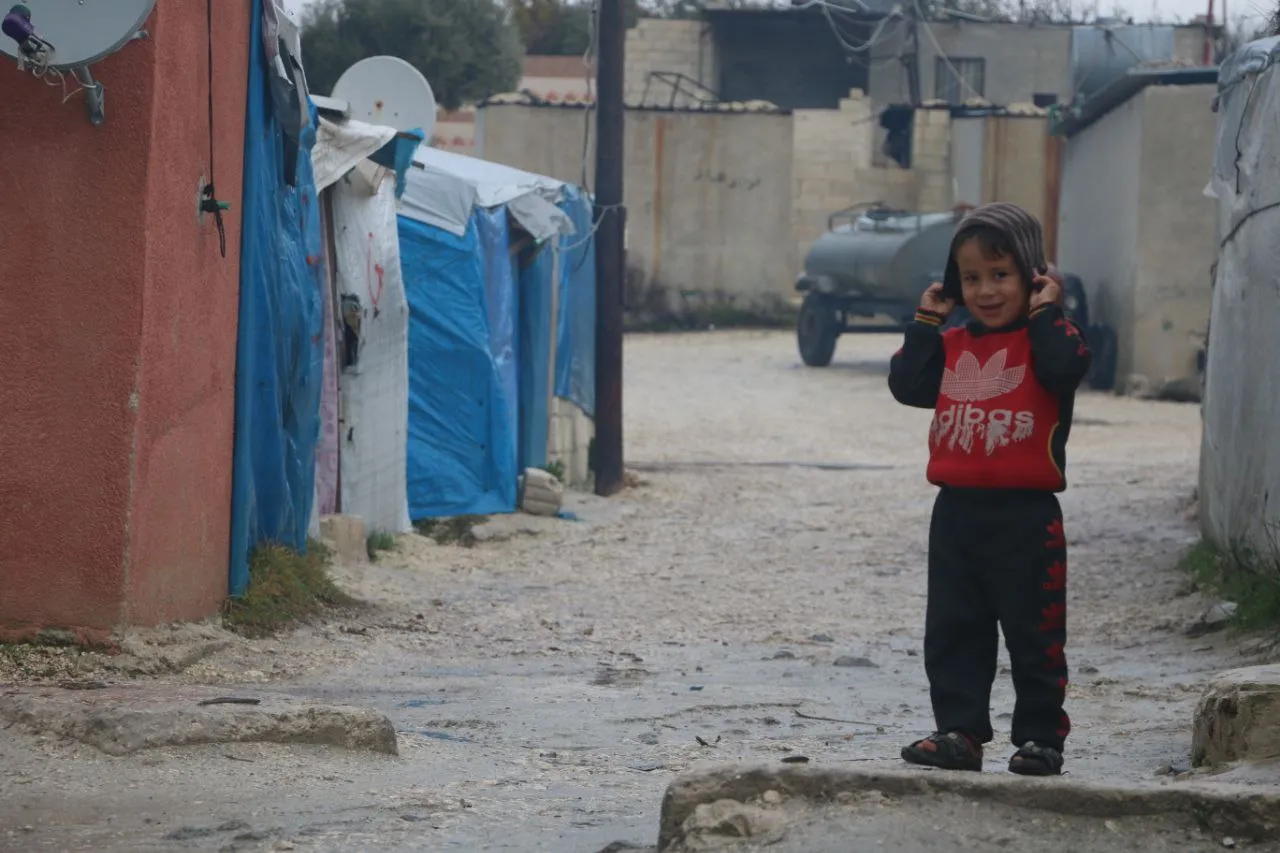 طفل في مخيمات الزوف غربي #إدلب