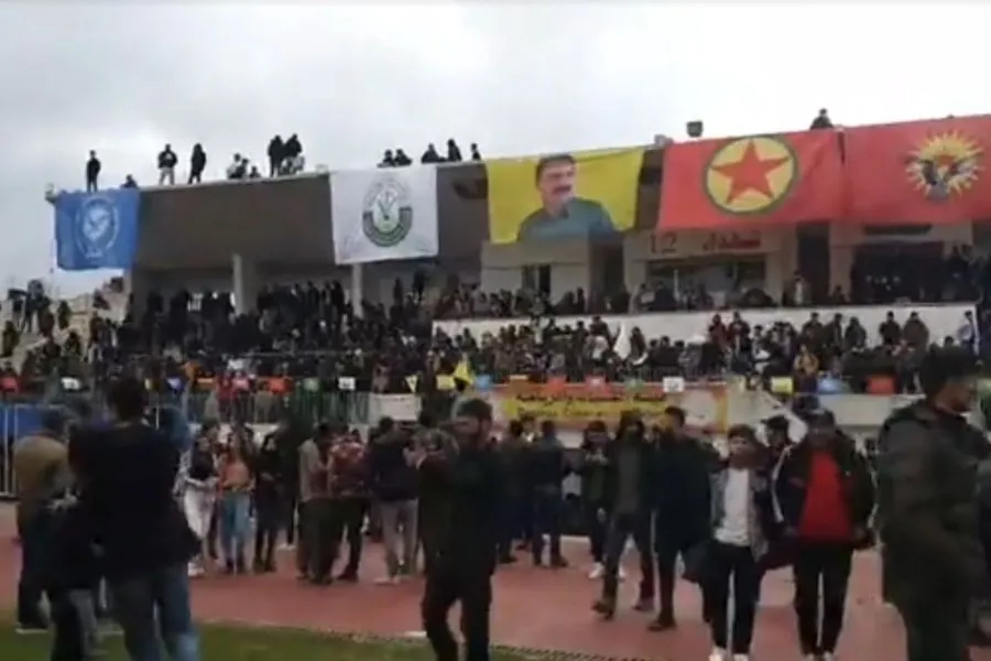 آلاف الأكراد يحيون ذكرى انتفاضة 2004 و"الإدارة الذاتية" تستغل الفعالية لرفع شعاراتها وصور أوجلان