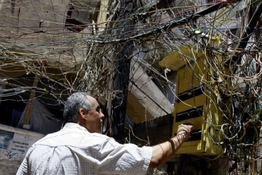 وسط غياب التيار الكهربائي .. رفع سعر "الأمبيرات" إلى الضعف في حلب