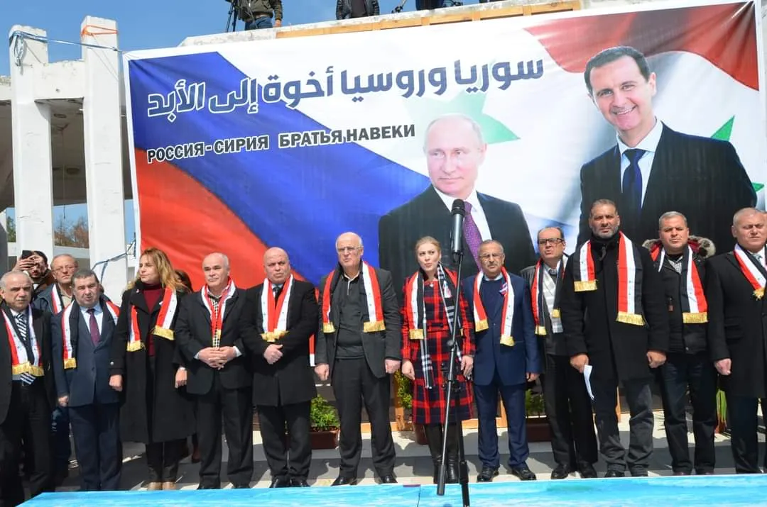 جامعة "تشرين" في اللاذقية تنظم "وقفة تضامنية" مع الغزو الروسي لأوكرانيا