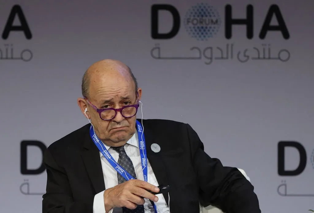 لودريان يُحذر من تحول مدينة ماريوبول الأوكرانية إلى حلب ثانية