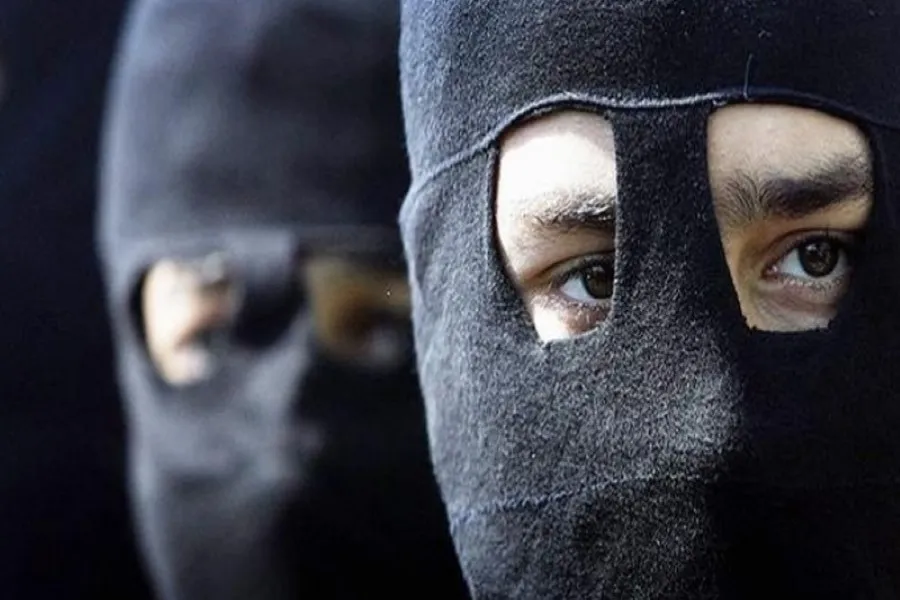 بواسطة الساطور والسكين ... سارقون يقتلون طفلين في مدينة "الحراك" بريف درعا