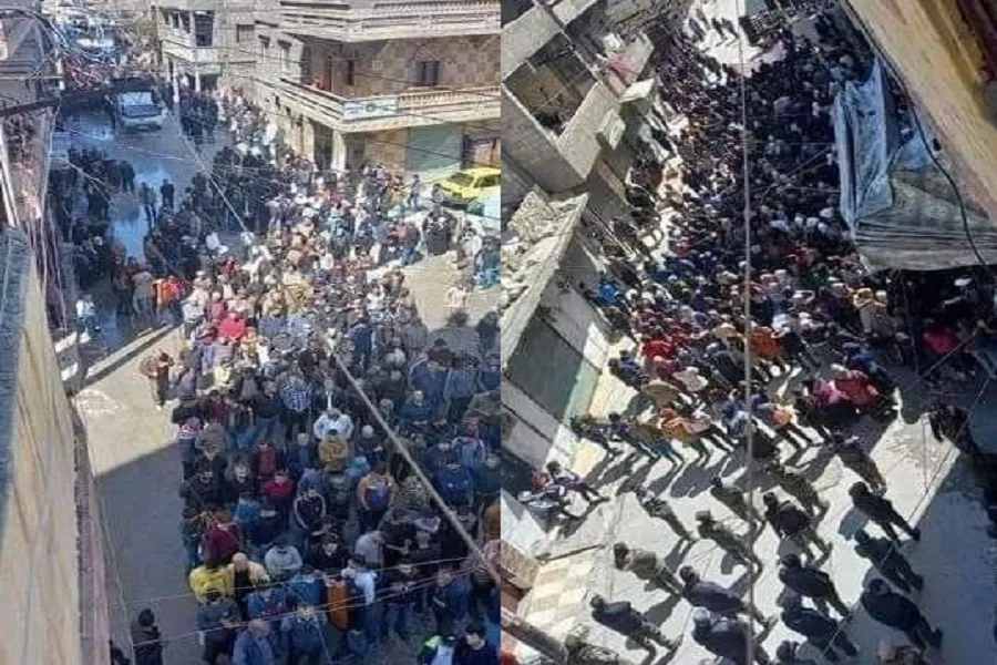 بسبب الحصار الذي تفرضه على الحي ... أهالي "الشيخ مقصود" يتظاهرون ضد "الرابعة"