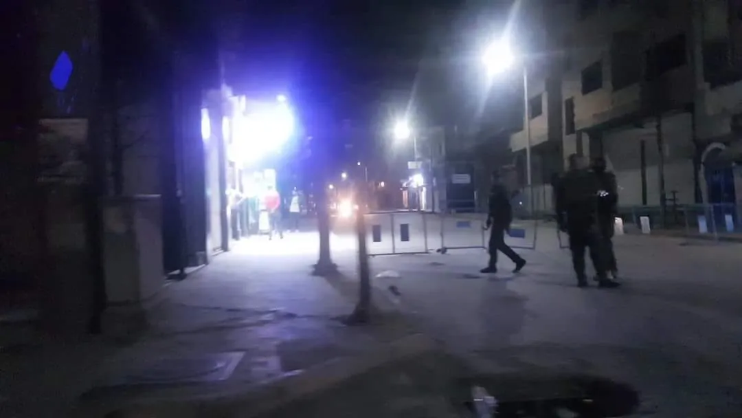 توتر وحصار متبادل بين "الأسد وقسد" بحلب والقامشلي والمدنيون ضحية تضارب المصالح