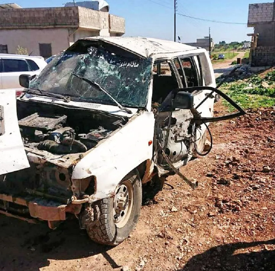 شهيدان وجرحى إثر استهداف سيارة بصاروخ موجه من قبل ميليشيات "قسد" بريف حلب