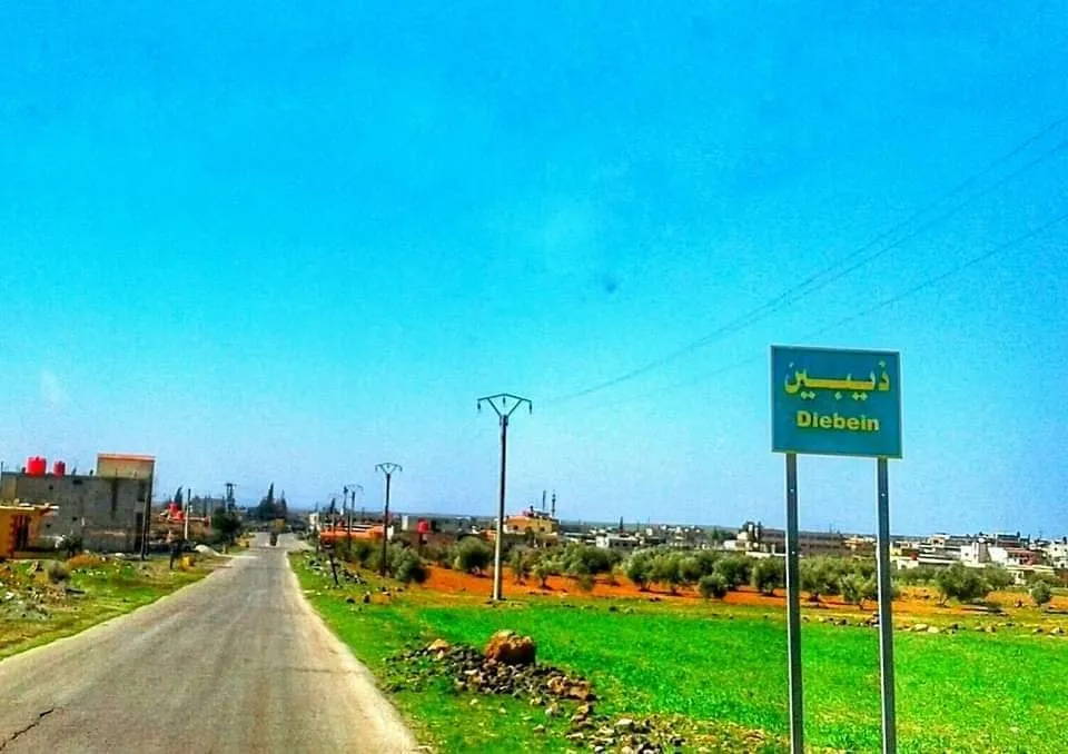 بعد سنوات من نزوحهم .. اتفاق في ذيبين بالسويداء لعودة مهجري العشائر إلى منازلهم