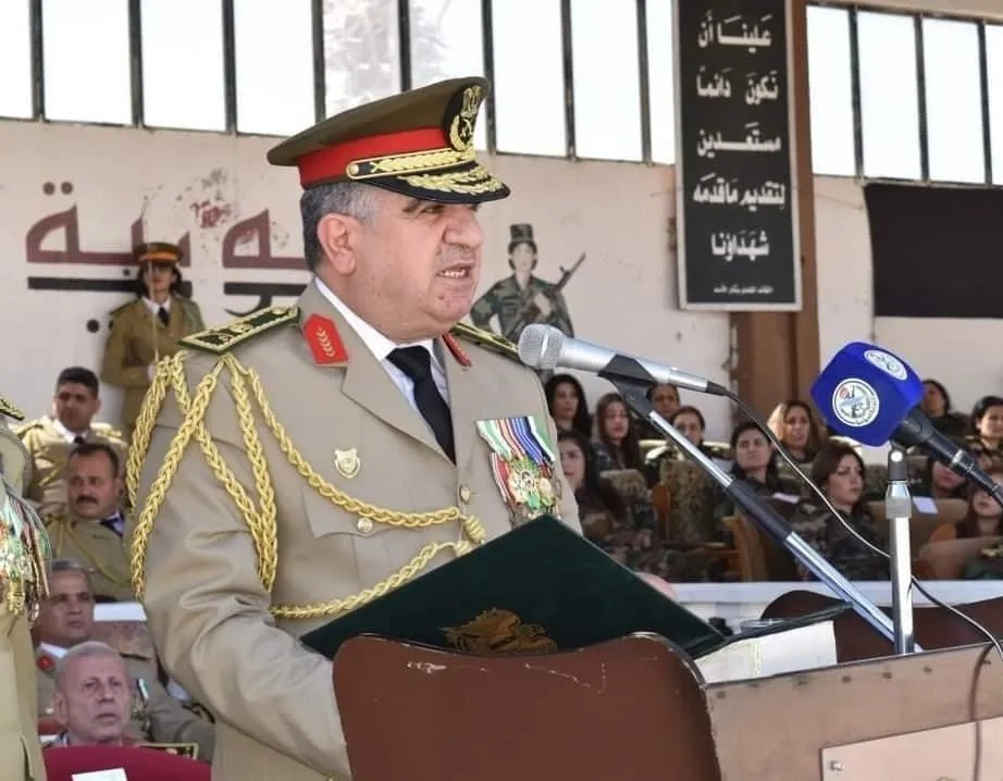 الرابع منذ عام 2011 .. تعيّن اللواء "علي عباس" وزيراً للدفاع لدى نظام الأسد