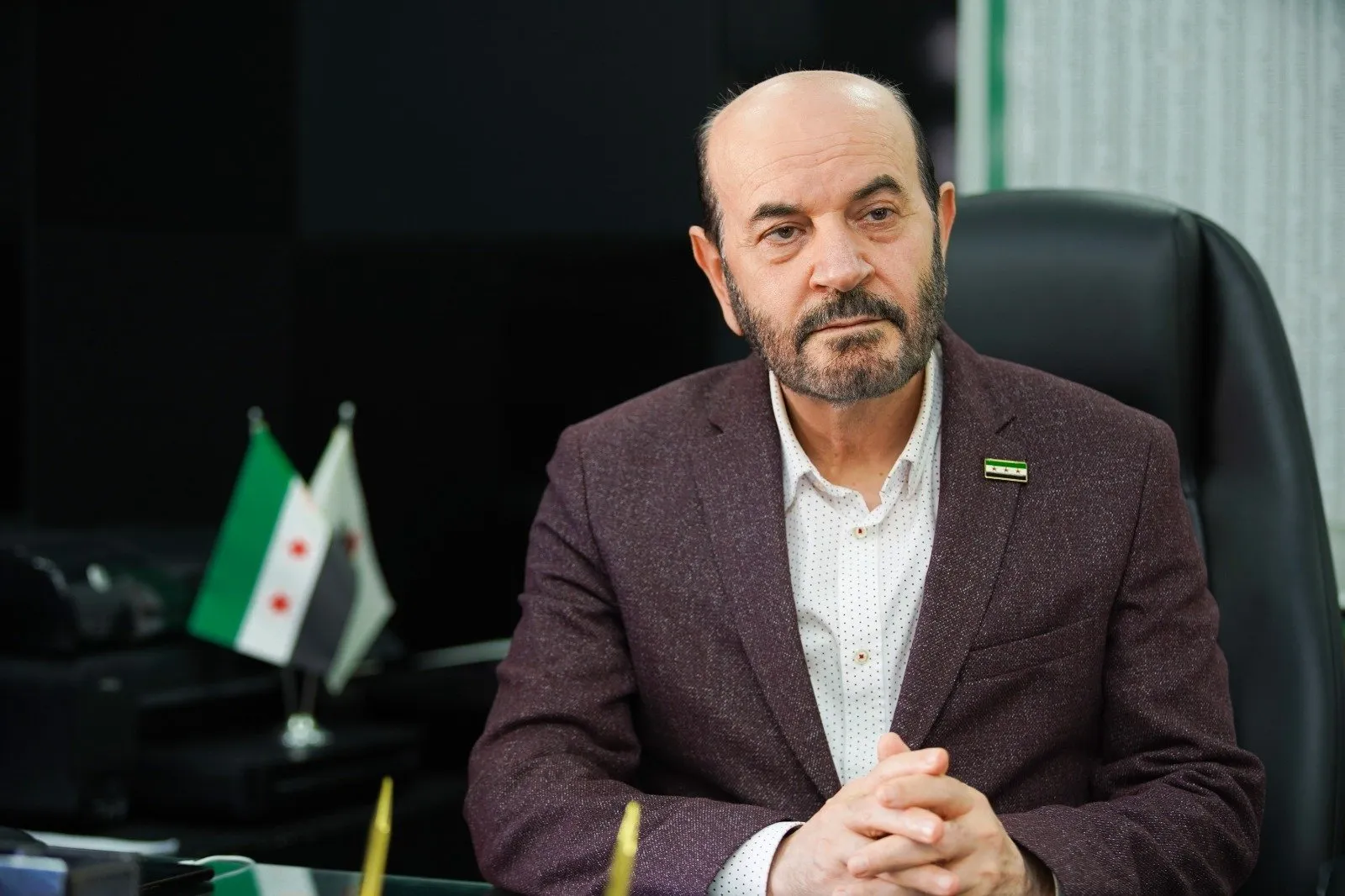 رحمة : جرائم الأسد فاقت جرائم الاستعمار ونربأ بالجزائر أن تستقبله