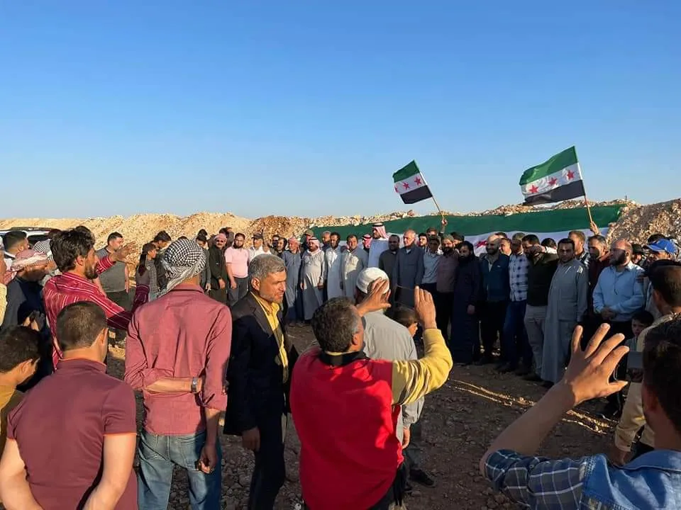 أهالي "تادف" يناشدون لتحويل مسار الخندق وضم الجزء المحتل من المدينة شرقي حلب