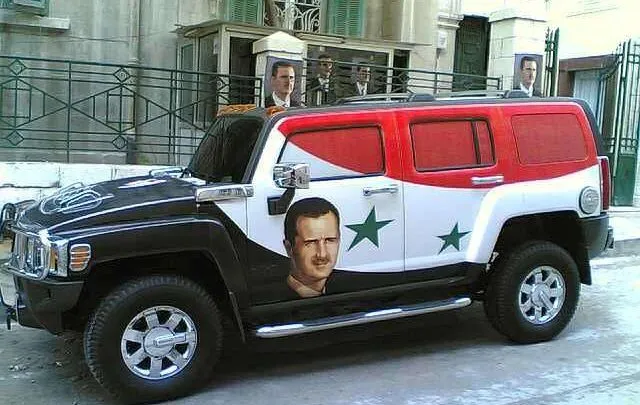 سخرية من موافقة النظام على استيراد مكونات السيارات الكهربائية وتجميعها محلياً