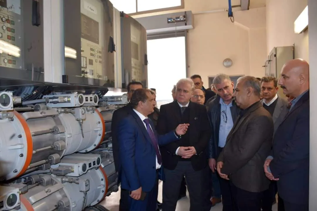 "الزامل" يقدر خسائر الكهرباء.. ومدير التوزيع : خروج المحطات عن الخدمة هدد بتعتيم عام بسوريا