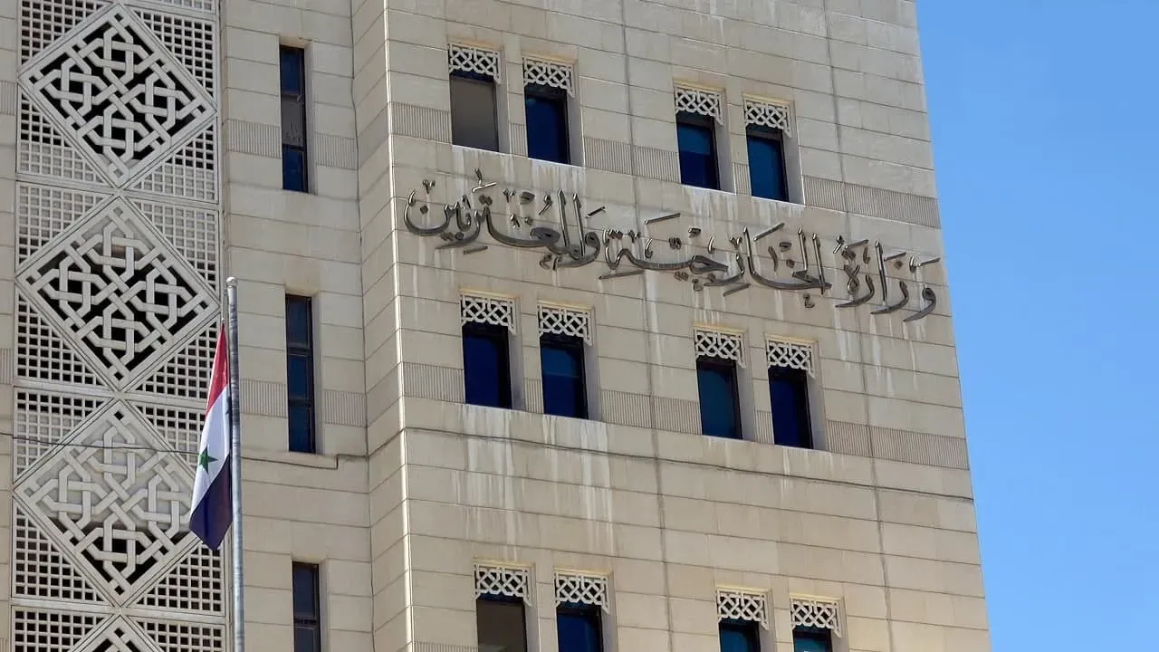 خارجية الأسد تعتبر التهديدات التركية انتهاكاً للقانون الدولي وتتناقض مع مخرجات "أستانا"