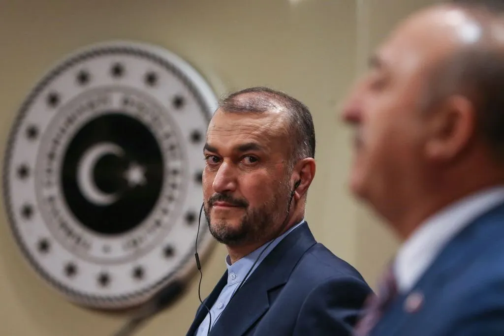 وزير خارجية إيران يؤكد ضرورة تبديد المخاوف الأمنية لتركيا في سوريا "بأسرع وقت وبشكل دائم"